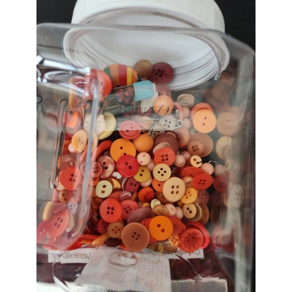 Orange Buttons Various shapes/sizes, new, vintage - Picture 1 of 5